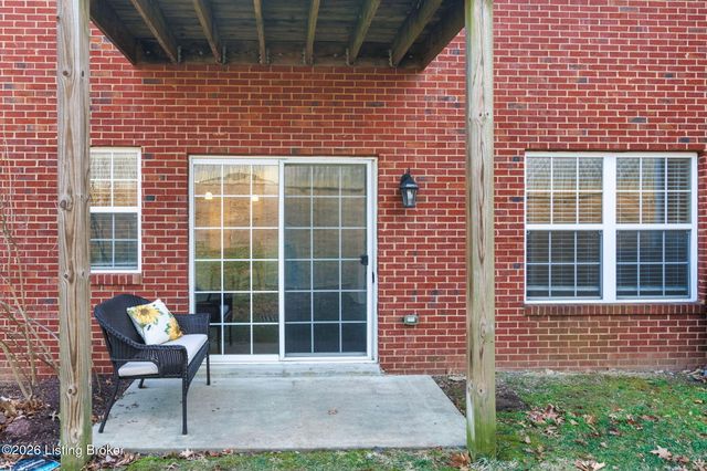 7500 Autumn Pointe Dr UNIT 104, Louisville, KY 40214