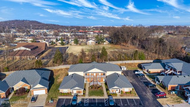 7500 Autumn Pointe Dr UNIT 104, Louisville, KY 40214