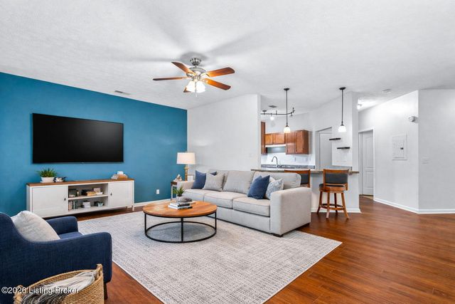 7500 Autumn Pointe Dr UNIT 104, Louisville, KY 40214