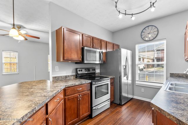 7500 Autumn Pointe Dr UNIT 104, Louisville, KY 40214