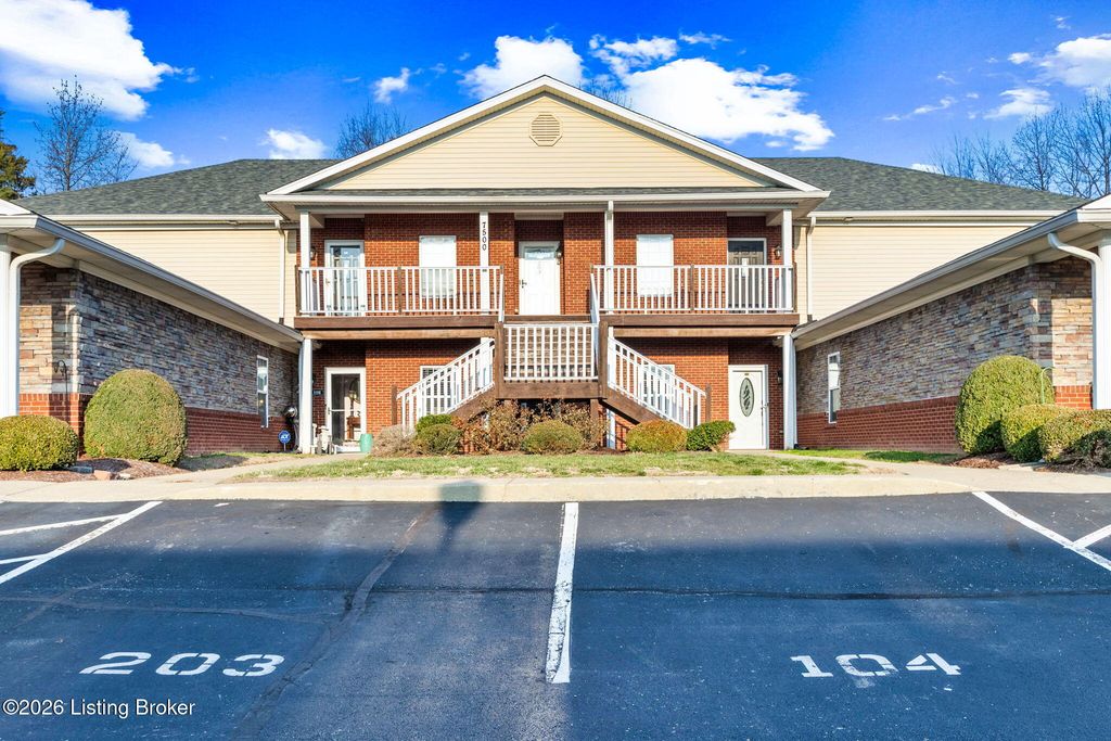 7500 Autumn Pointe Dr UNIT 104, Louisville, KY 40214