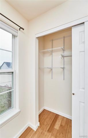 70 Round Table Court, Winfield, MO 63389