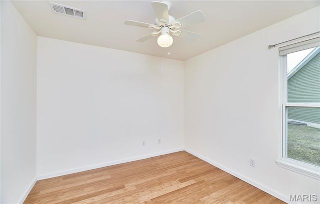 70 Round Table Court, Winfield, MO 63389