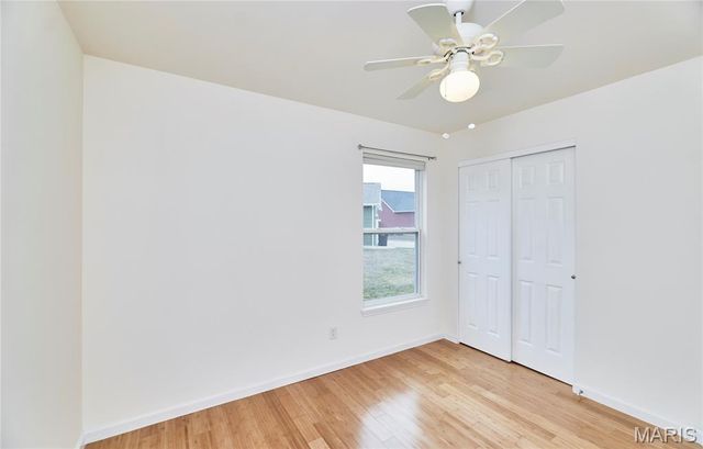 70 Round Table Court, Winfield, MO 63389