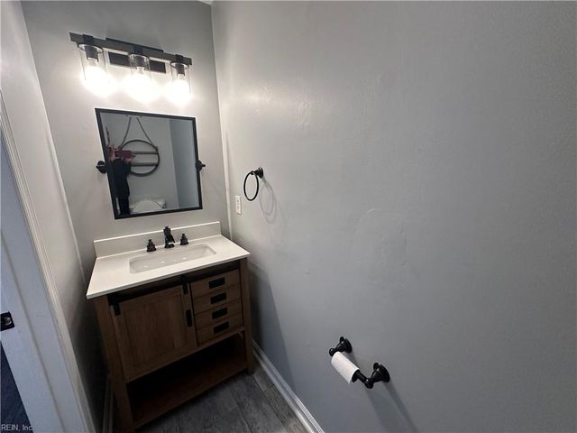 3265 Twinflower LN, Virginia Beach, VA 23453