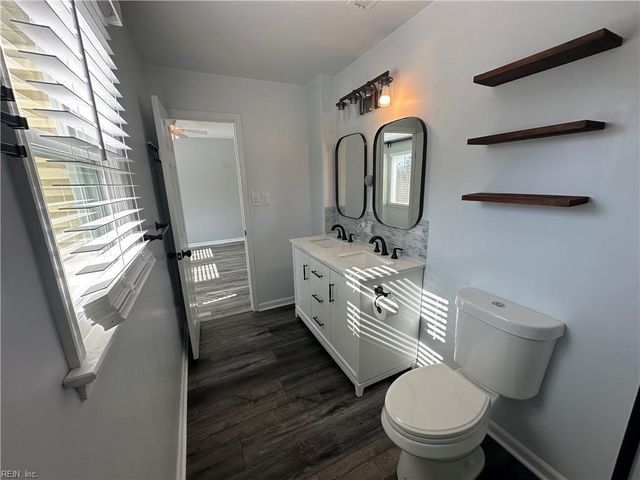 3265 Twinflower LN, Virginia Beach, VA 23453