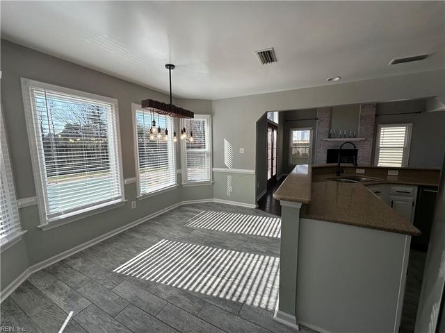 3265 Twinflower LN, Virginia Beach, VA 23453