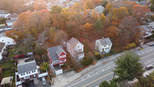 722 Highland Ave, Malden, MA 02148