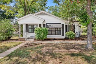 613 N Newsom, Mineola, TX 75773