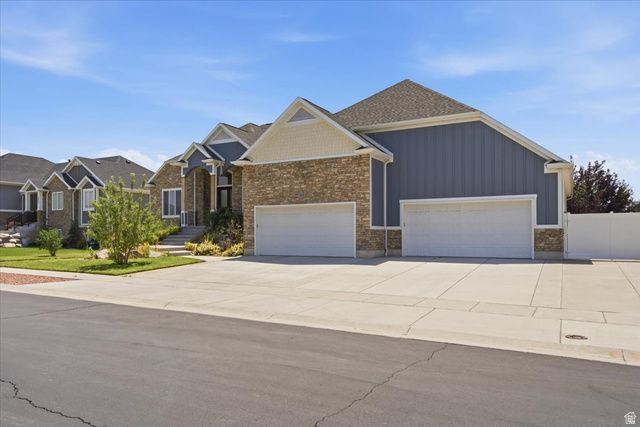 4925 W 3500 S, West Haven, UT 84401
