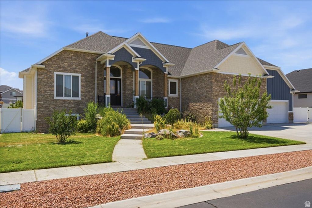 4925 W 3500 S, West Haven, UT 84401