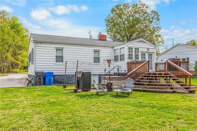219 Hastings Drive, Kernersville, NC 27284
