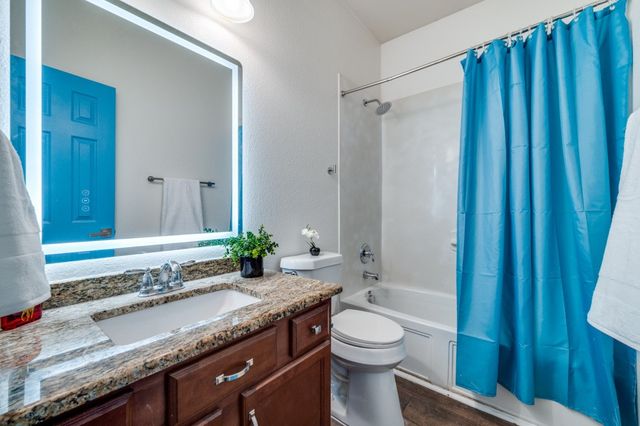 1420 Jordan Creek Court, Little Elm, TX 75068