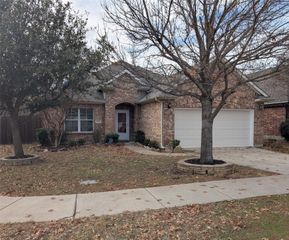 1420 Jordan Creek Court, Little Elm, TX 75068