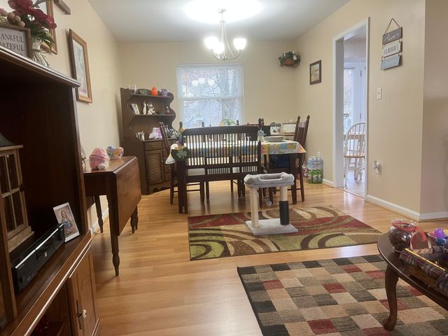 4160 Arlington Hills DR, Roanoke, VA 24018