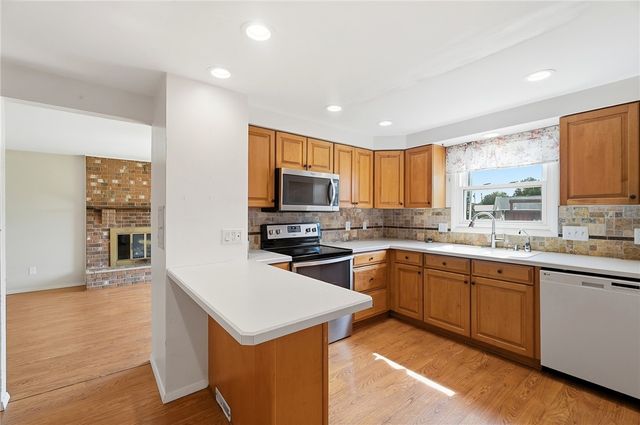 2033 Malibu Trail, Xenia, OH 45385