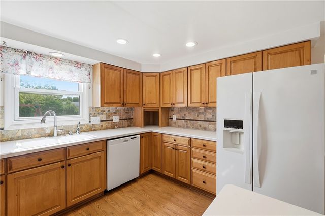 2033 Malibu Trail, Xenia, OH 45385
