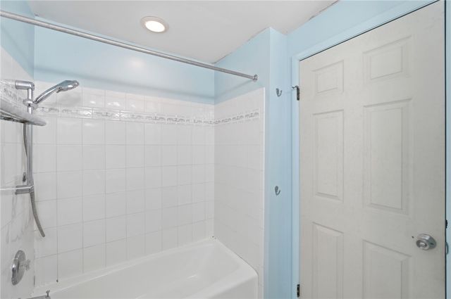 2033 Malibu Trail, Xenia, OH 45385