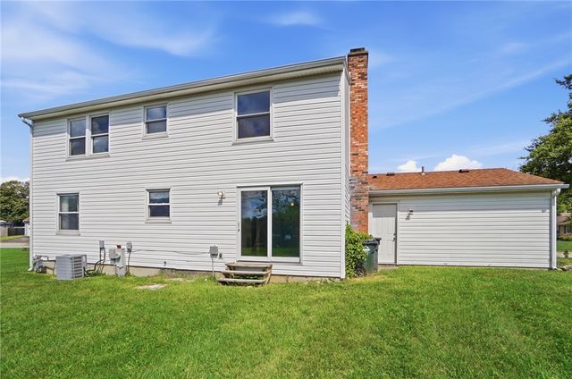 2033 Malibu Trail, Xenia, OH 45385