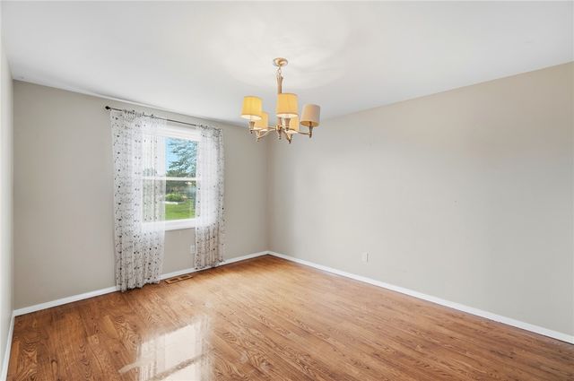 2033 Malibu Trail, Xenia, OH 45385