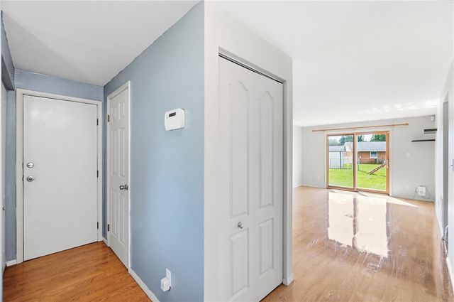 2033 Malibu Trail, Xenia, OH 45385