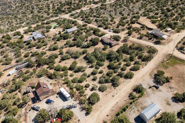 12515 Nearwood Road, Pearblossom, CA 93553