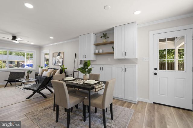 4304 ELIZABETH ST, Rockville, MD 20853