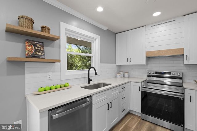 4304 ELIZABETH ST, Rockville, MD 20853