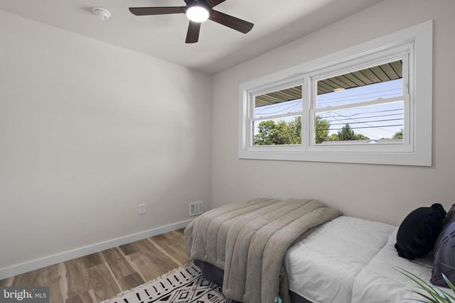 4304 ELIZABETH ST, Rockville, MD 20853