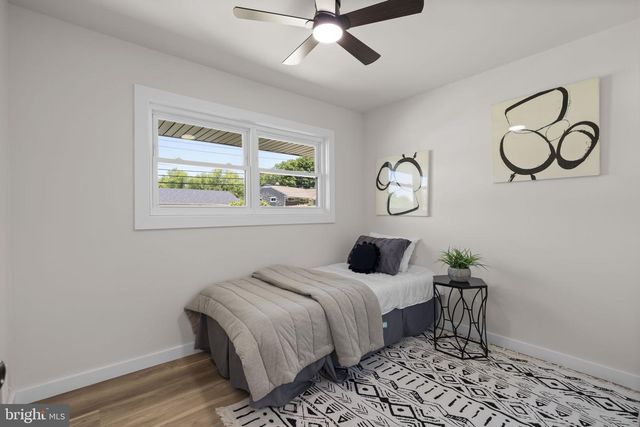 4304 ELIZABETH ST, Rockville, MD 20853