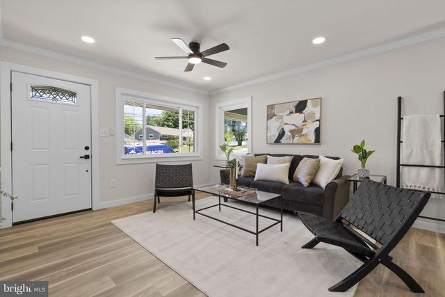 4304 ELIZABETH ST, Rockville, MD 20853