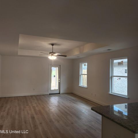 7720 Ferndale Drive, Olive Branch, MS 38654