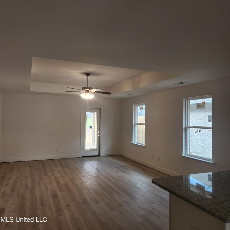 7720 Ferndale Drive, Olive Branch, MS 38654 — photo 4