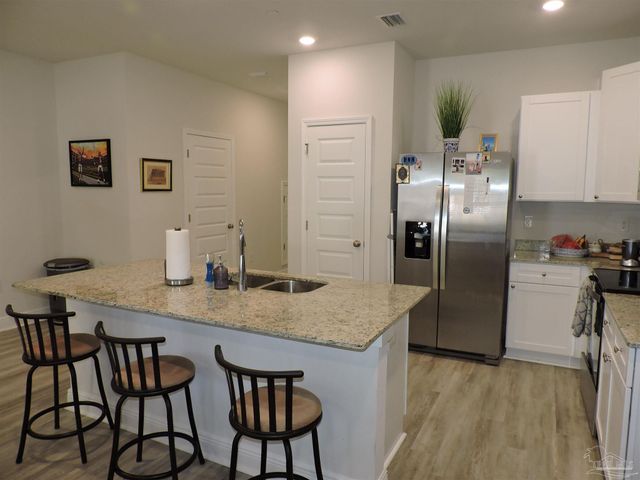 7170 Village Ln, Pensacola, FL 32504