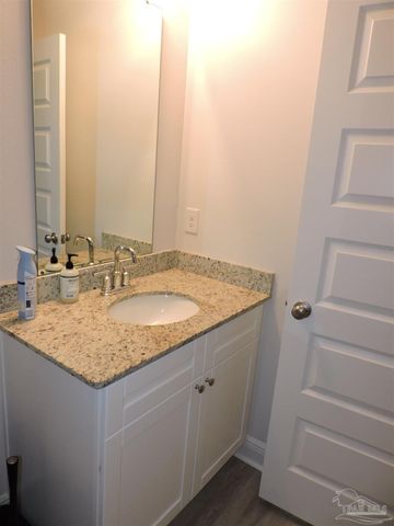 7170 Village Ln, Pensacola, FL 32504