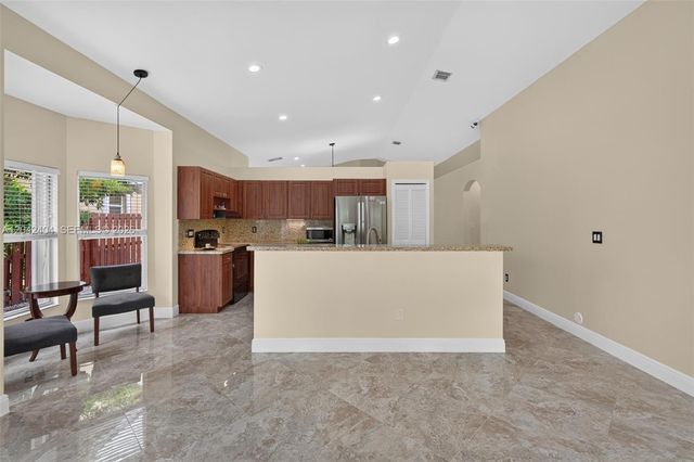 4950 SW 152nd Ave, Miramar, FL 33027