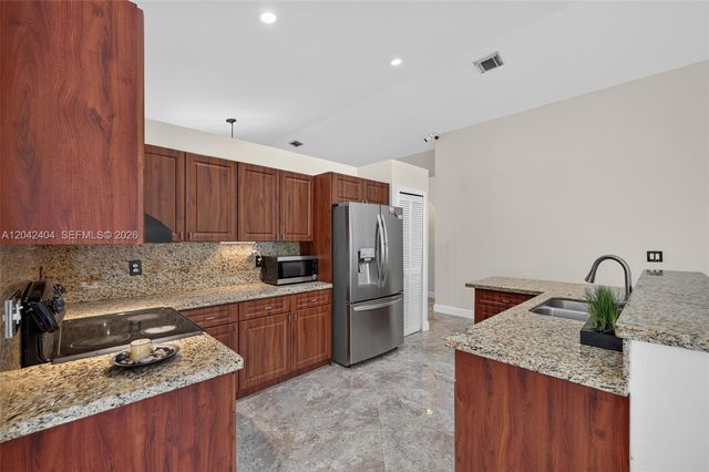 4950 SW 152nd Ave, Miramar, FL 33027