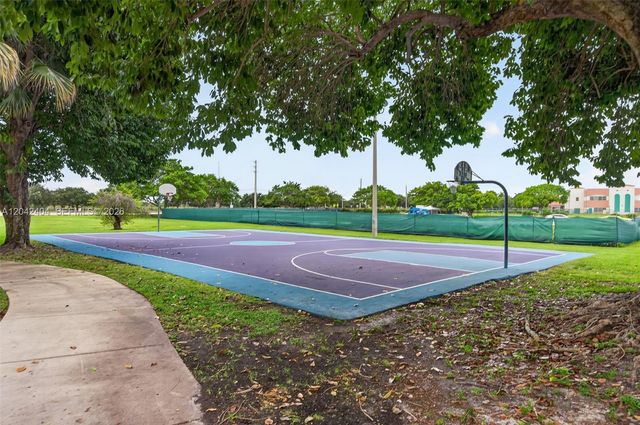 4950 SW 152nd Ave, Miramar, FL 33027