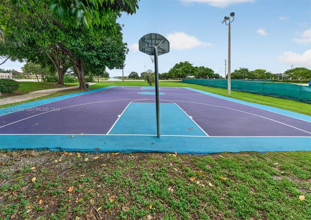 4950 SW 152nd Ave, Miramar, FL 33027