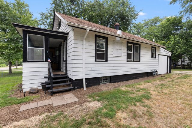 2738 Marshall Street, Rockford, IL 61109