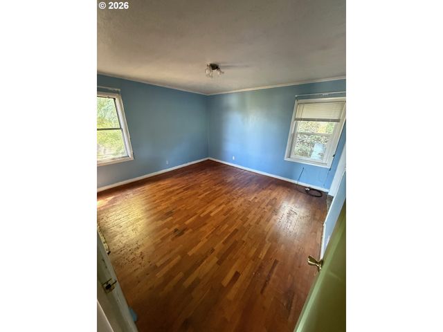 2415 HENDERSON Ave, Eugene, OR 97403