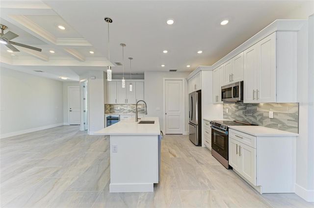 380 HOLLY ROAD, Venice, FL 34293