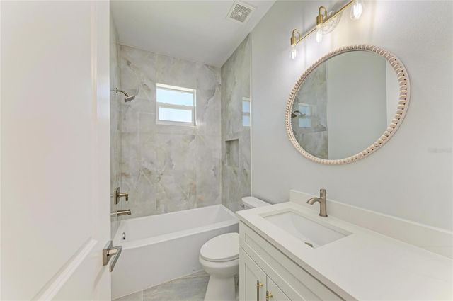 380 HOLLY ROAD, Venice, FL 34293