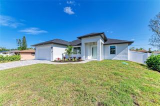 380 HOLLY ROAD, Venice, FL 34293