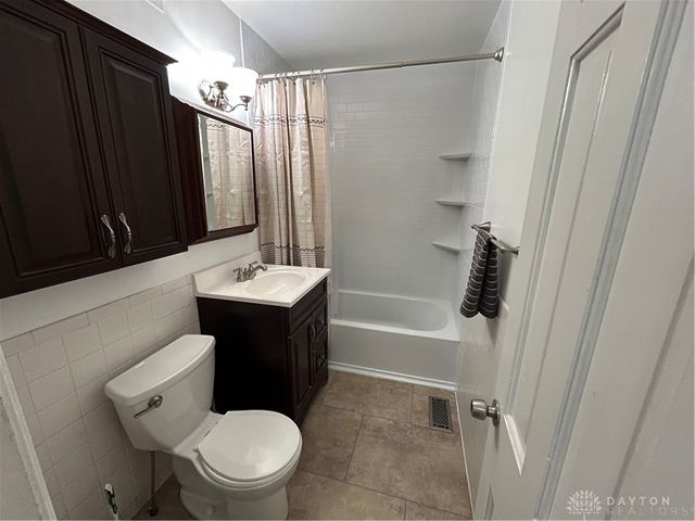 240 Skyview Drive, Vandalia, OH 45377