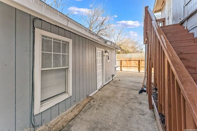 827 W Rosewood Ave Apt 6, San Antonio, TX 78212