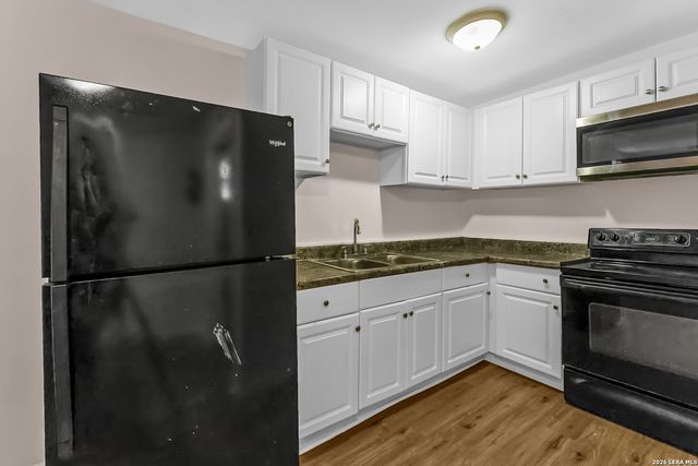 827 W Rosewood Ave Apt 6, San Antonio, TX 78212