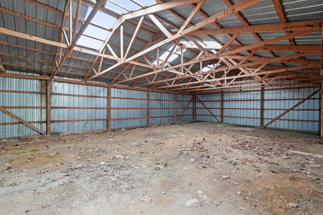 4 Huckleberry, Conway, AR 72032