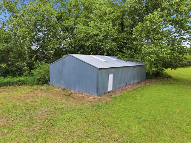 4 Huckleberry, Conway, AR 72032