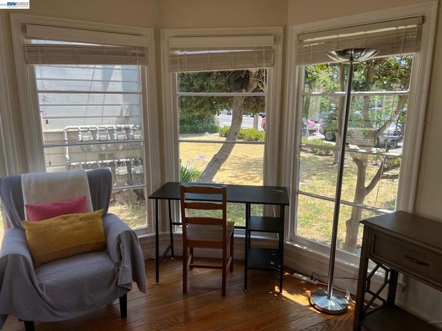 2305 San Jose Ave, Alameda, CA 94501